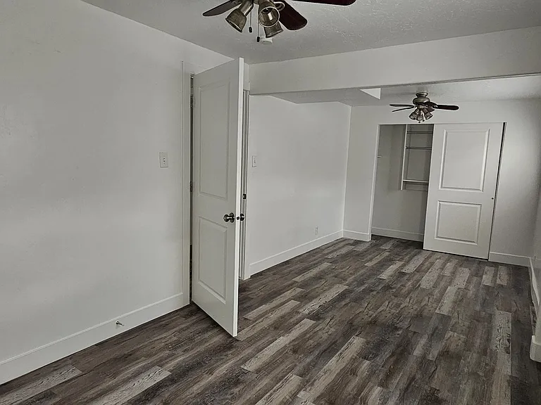 11809 S 1000 E — Photo 21