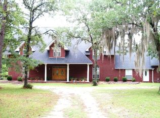 4390 Oak View Rd, Waycross, GA 31503