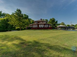 302 Candy Creek Private Dr, Blountville, TN 37617