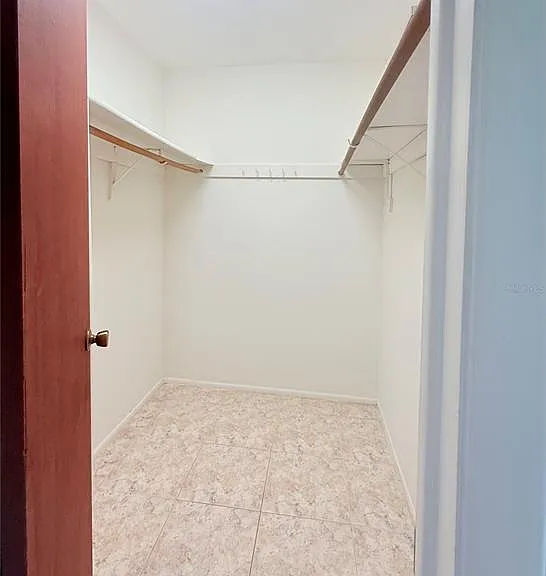 140 Fairway Ten Dr — Photo 9