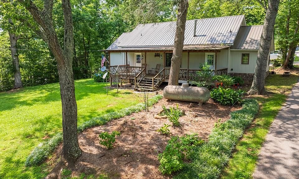 1st image of 56 Green Valley Dr