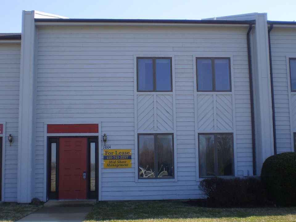 2nd image of 1004 Butterworth Ct #A-4