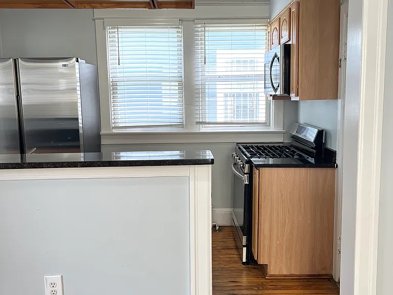 3711 22nd St NE — Photo 5