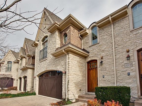 2nd image of 1207 Caroline Ct