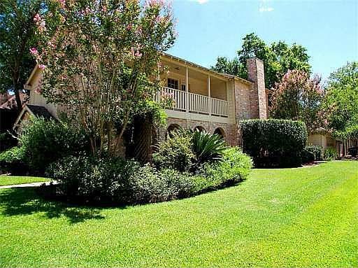 2nd image of 11943 Waldemar Dr