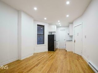 320 W 49th St APT 1RW, New York, NY 10019