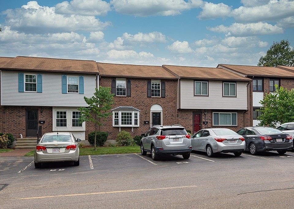 1st image of 399 Pond St APT E3