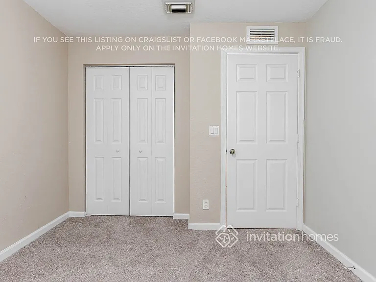 4553 Highgate Dr #B — Photo 12