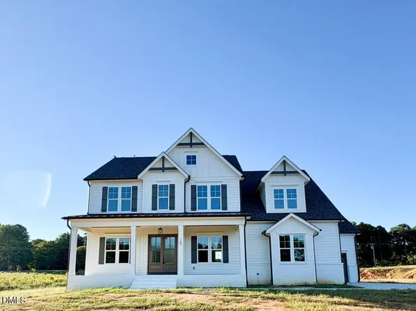 160 Broadleaf Ln, Youngsville, NC 27596