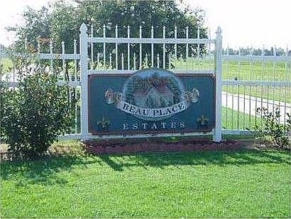 1st image of 104 Beau Place Blvd