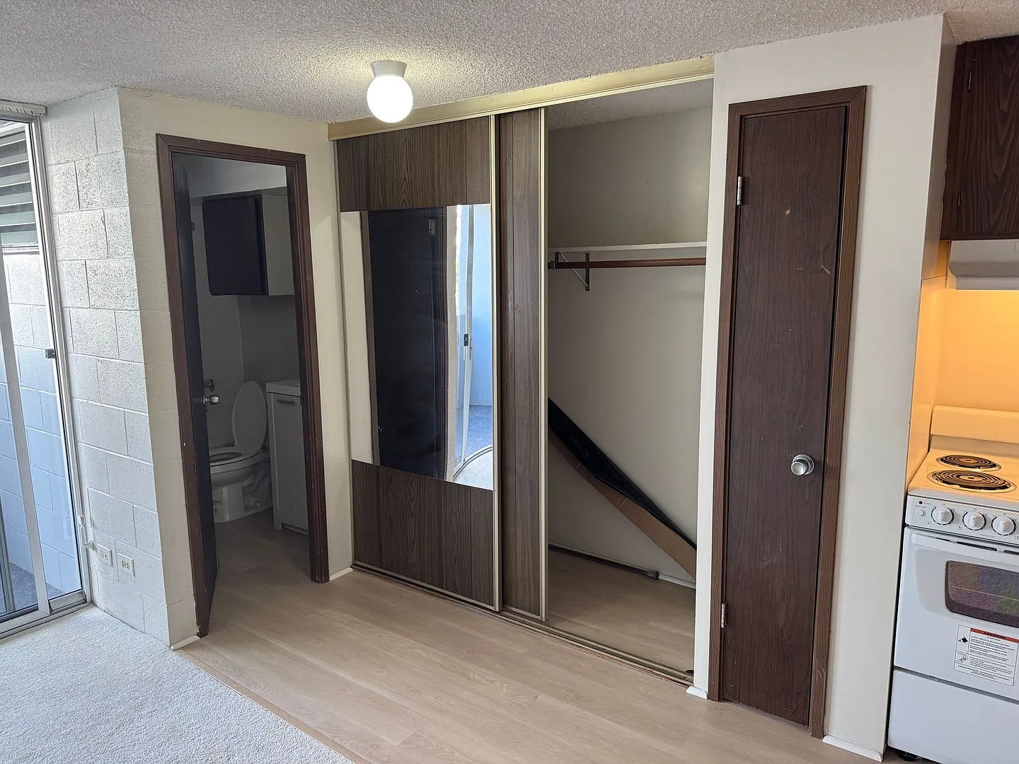 824 Kinau St — Photo 2
