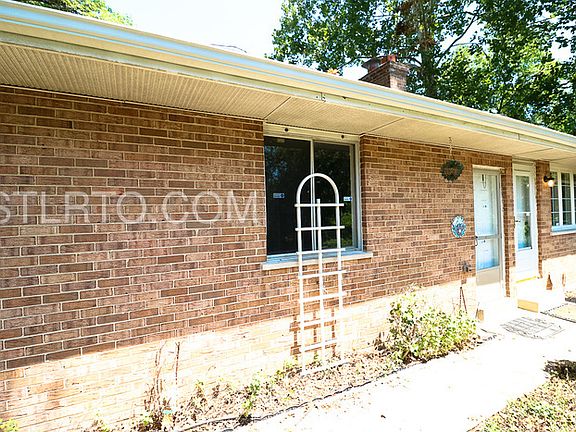 4th image of 11834 Jenner Ln
