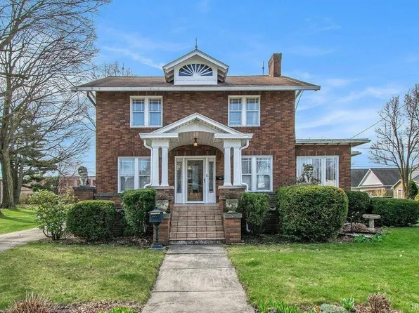 724 W Plymouth St, Bremen, IN 46506