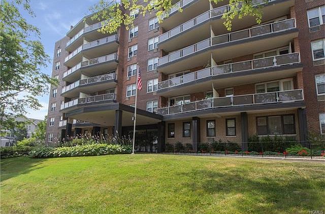 1st image of 360 Westchester Ave APT 110