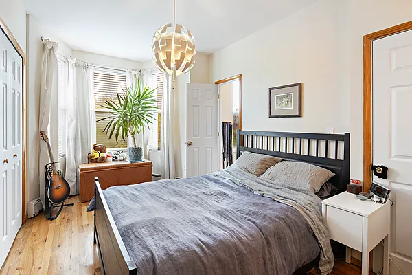 Rented by Compass | media 2