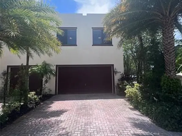 3231 SW 16th Ter, Fort Lauderdale, FL 33315