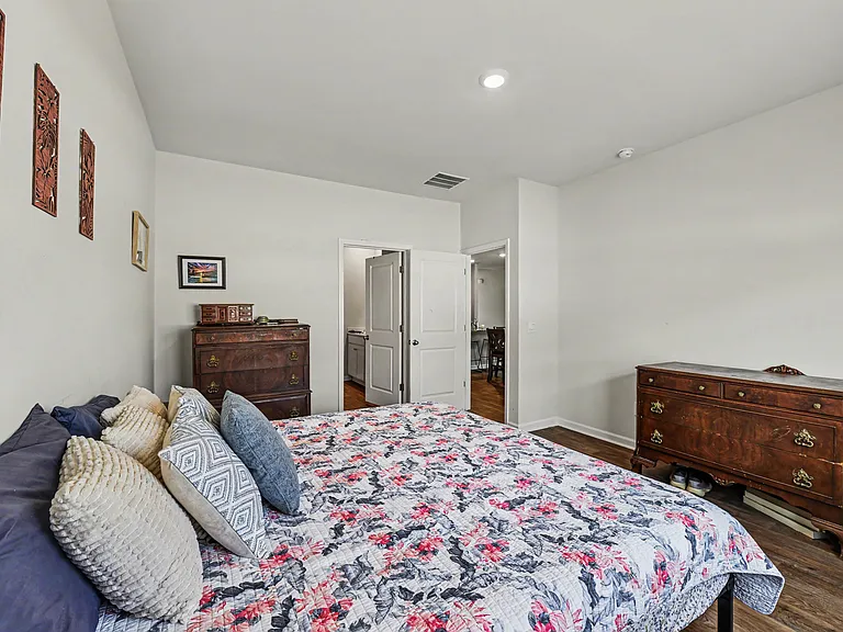 296 Blue Haw Dr — Photo 12
