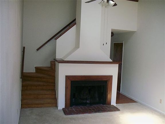 2nd image of 117 N Onsville Pl