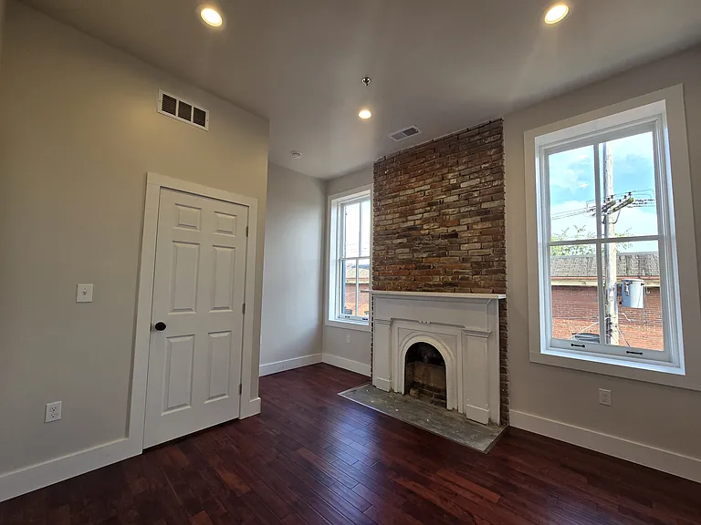 1500 Arch St #4 — Photo 13