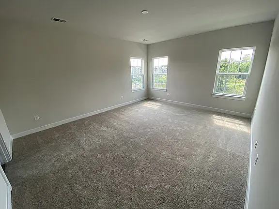 4701 Manor Crossing Pl — Photo 14