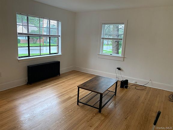 4th image of 374 South Street