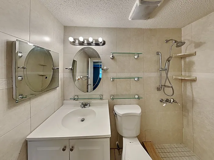 2816 Commanche Ave — Photo 14
