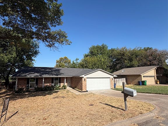 5th image of 102 S Sendero Dr