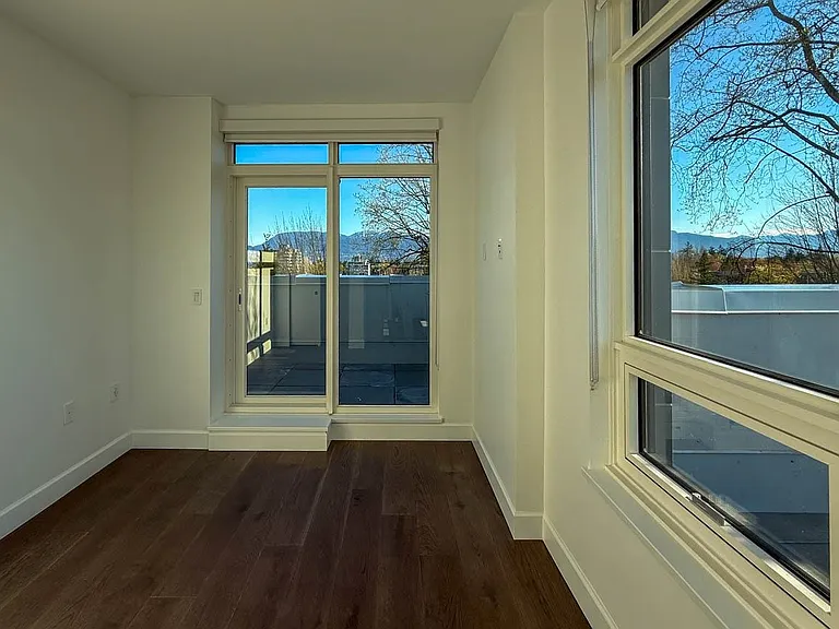 3668 W 10th Ave #407 — Photo 33