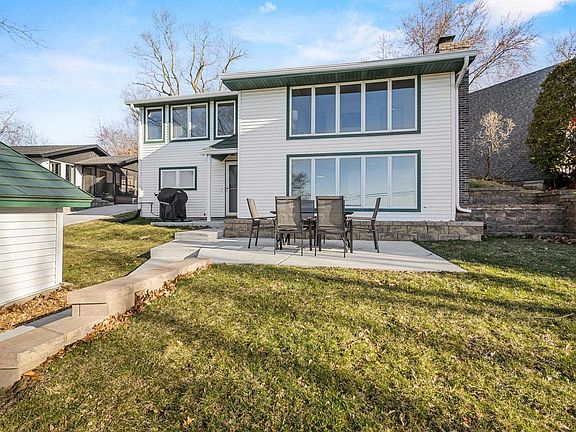 3rd image of W9384 Ripley Road