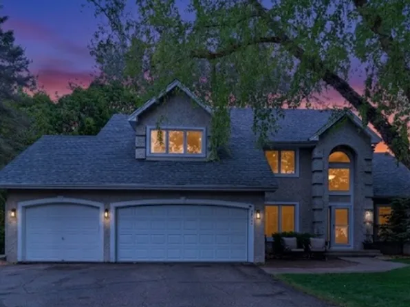 3757 Bayberry Ln, Eagan, MN 55123