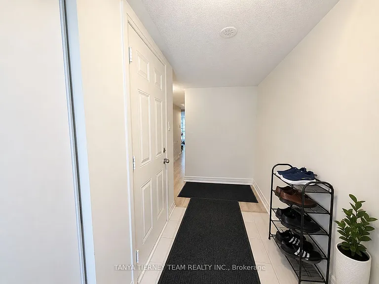 56 Emmas Way — Photo 4
