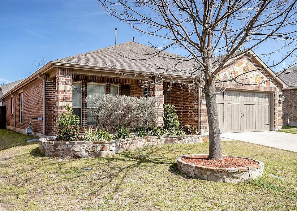 1st image of 1112 Bexar Ave