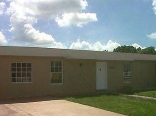 19225 NW 50th Ct, Opa Locka, FL 33055