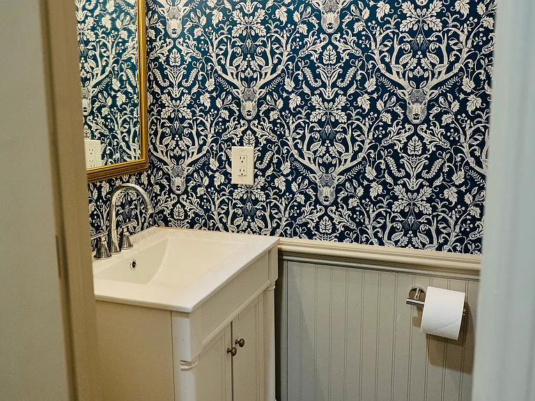 6001 Brown Swiss Way — Photo 27