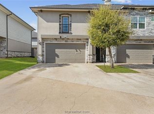 3408 Summerway Dr, College Station, TX 77845