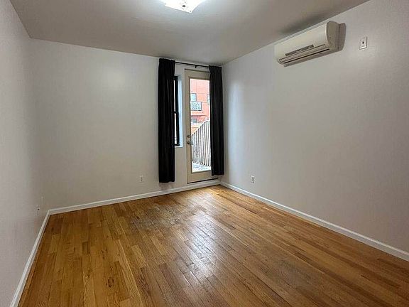 2nd image of 3051 Brighton 3 St #2
