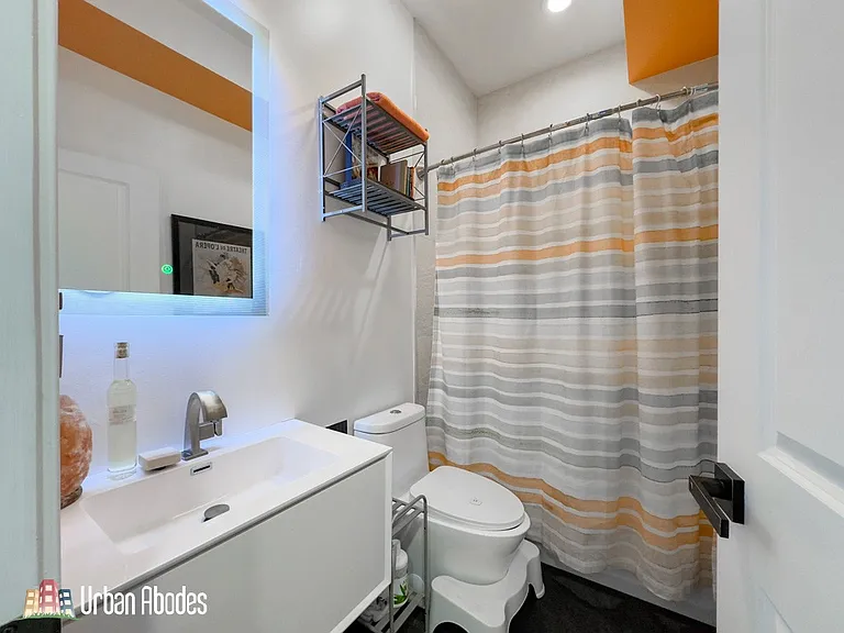 1812 N Sawyer Ave #1RAC — Photo 15