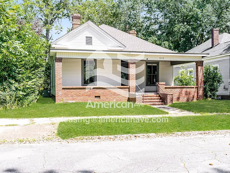 1528140_001_front_view_2.jpg