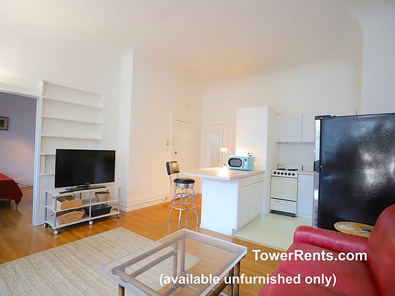 5th image of 2714 Webster St #2714