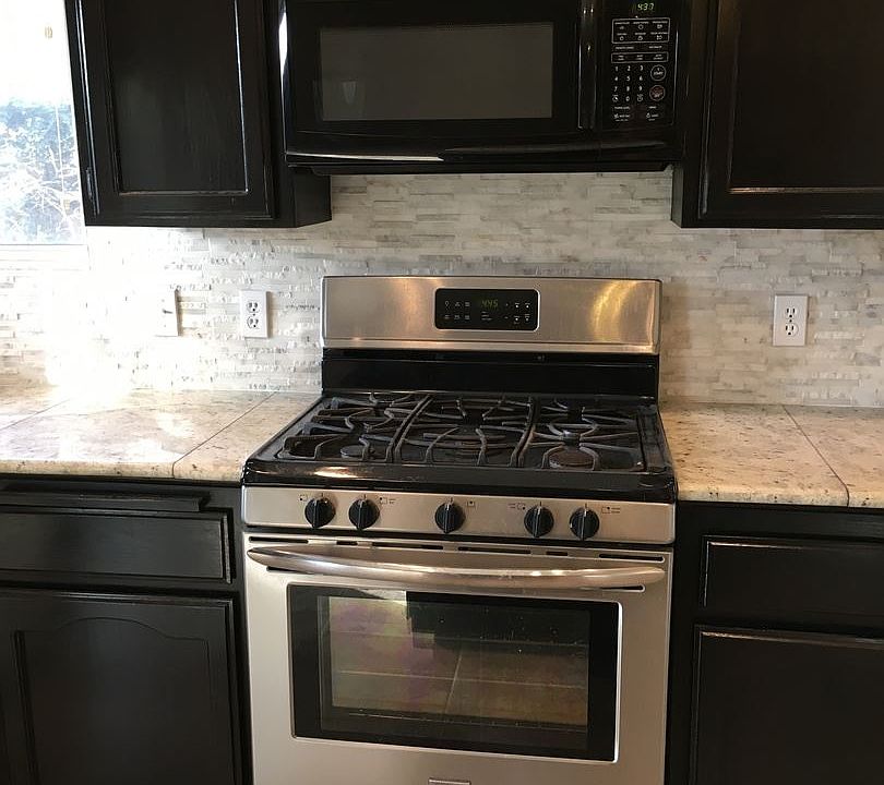 1st image of 2835 S Avocado Ct