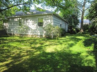 11 Tall Trees Rd, New Rochelle, NY 10804