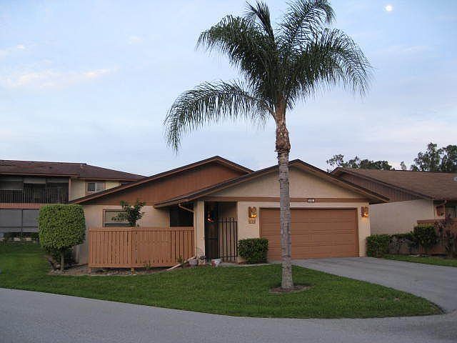 1st image of 6488 Royal Woods Dr