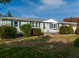 187 Leroy Ave, Warwick, RI 02889