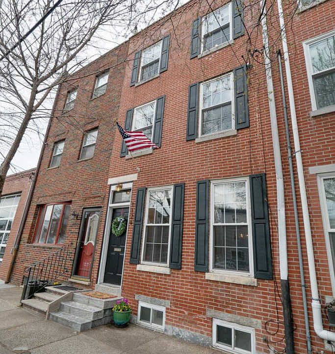 1st image of 1124 E Moyamensing Ave