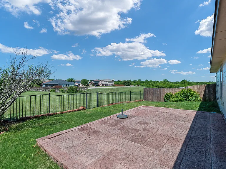 3917 Mantis St — Photo 23
