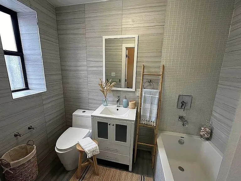 924 Dean St #2FF — Photo 9