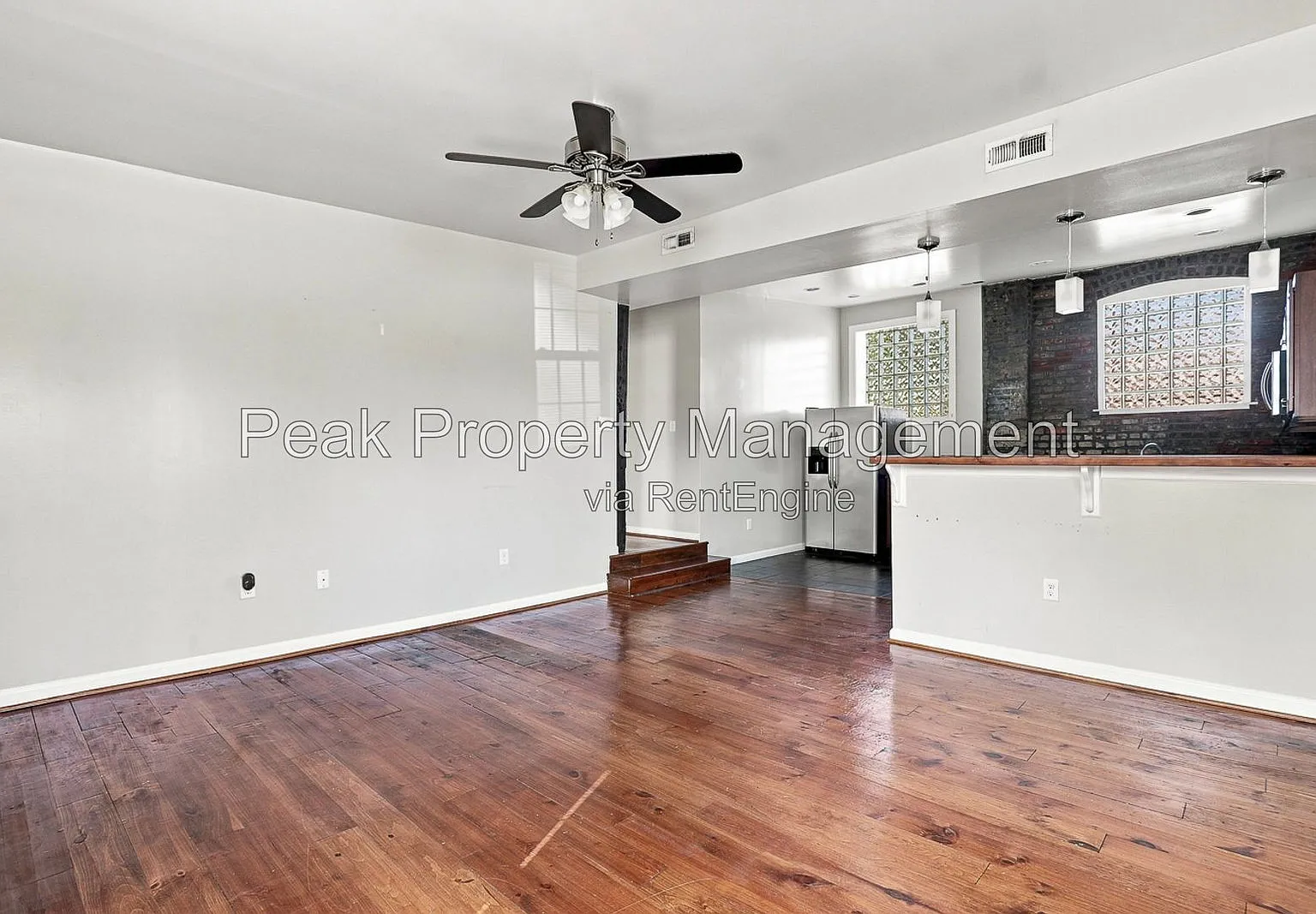 3 bed, 2.0 bath, 3170 sqft, $2,350 — Photo 4