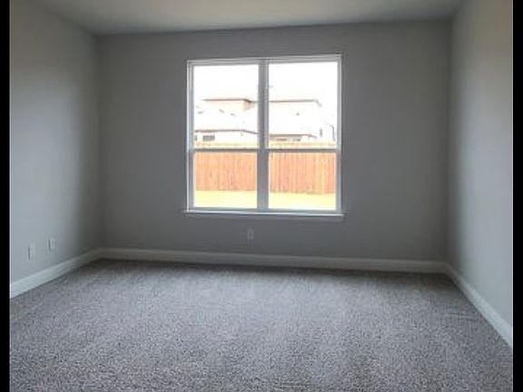 5th image of 824 Santa Lucia Dr
