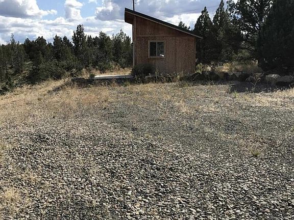 2nd image of 12522 SE Cayuse St