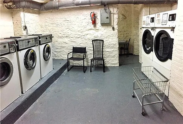 Rented by Century 21 Metropolitan | media 23